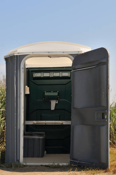 Best Portable restroom solutions  in Middletown, IN